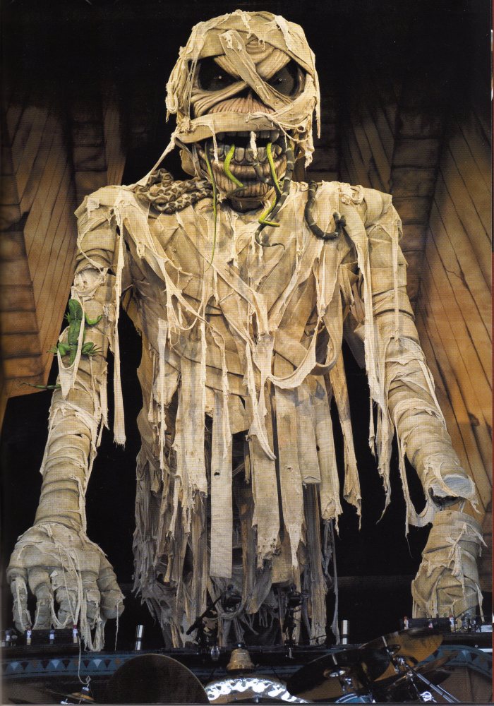 Eddie usado durante a música Iron Maiden na SBIT 2008/2009