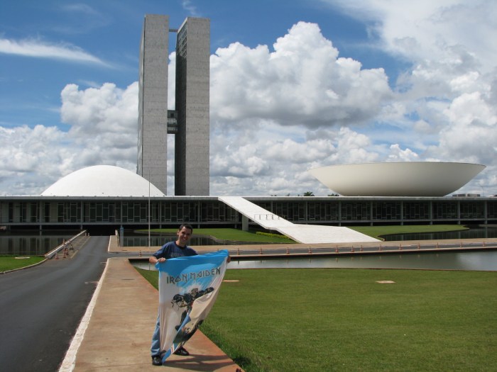 Brasília - 22/março/2009 - 5o show, surdo desde então, o que vi de mais PERTO
