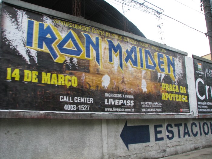 Em São Paulo, os outdoors foram proibidos. Pois é... que pena...