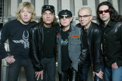 2004: James Kottak, Matthias Jabs, Klaus Meine, Rudolf Schenker, Pawel Maciwoda