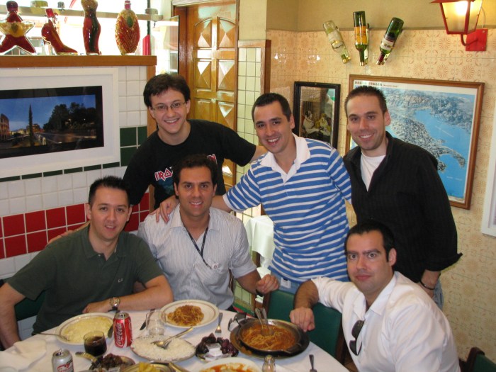 Chris DT, Marcus, Rolfístico, Eduardo, Murillo (camiseta preta) e Leandro (camisa branca)