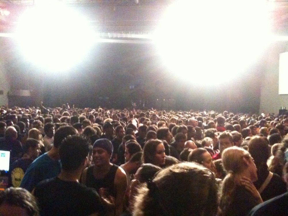 Galera saindo (final do show)