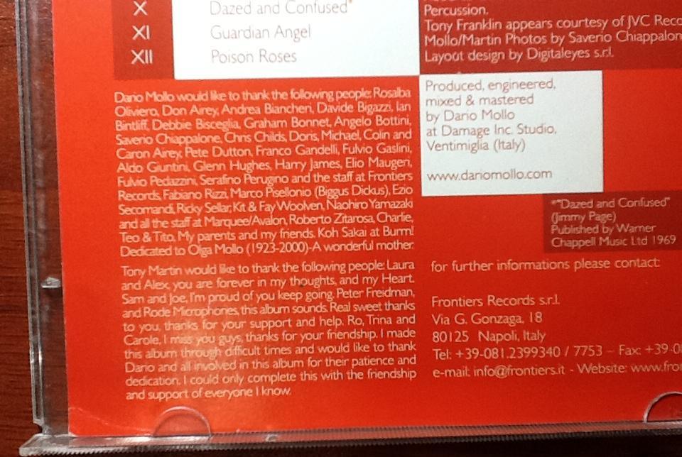 Dedicatória e a declaração de Tony Martin de que atravessava um momento difícil em sua vida