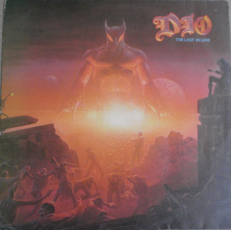 Capa do Vinil de The Last in Line