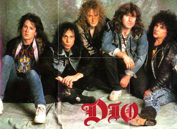 A banda de Lock Up The Wolves