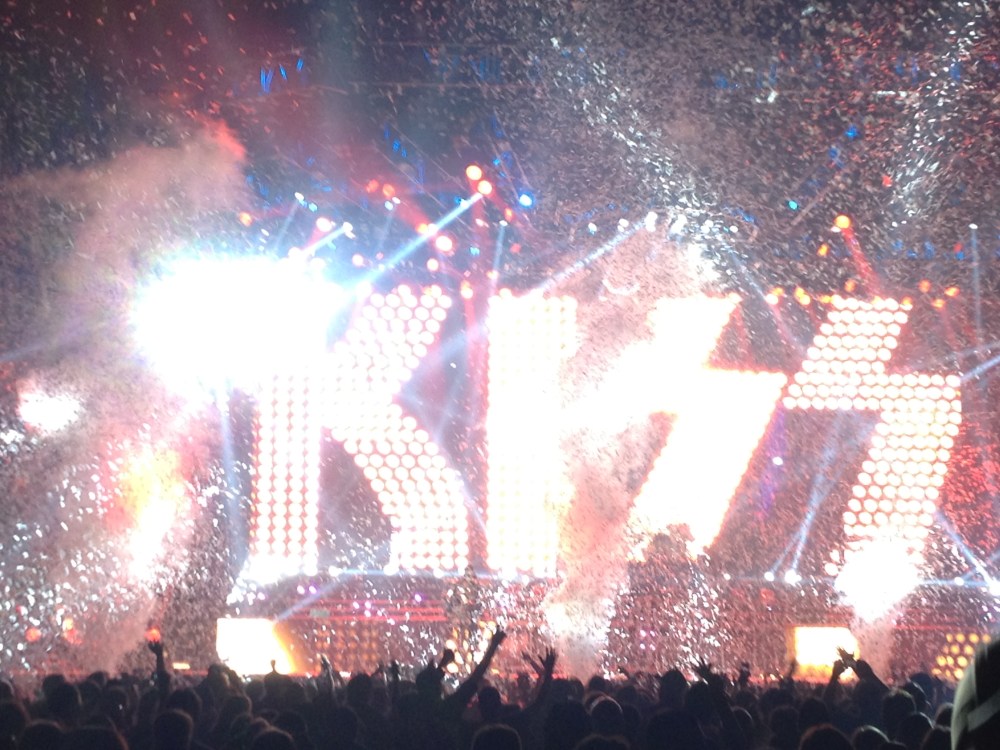 Fim de Rock And Roll All Nite