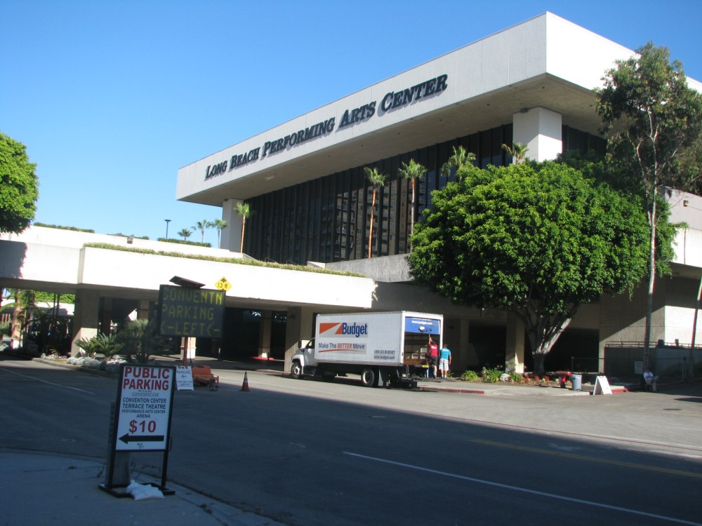 Vista de um dos estacionamentos públicos