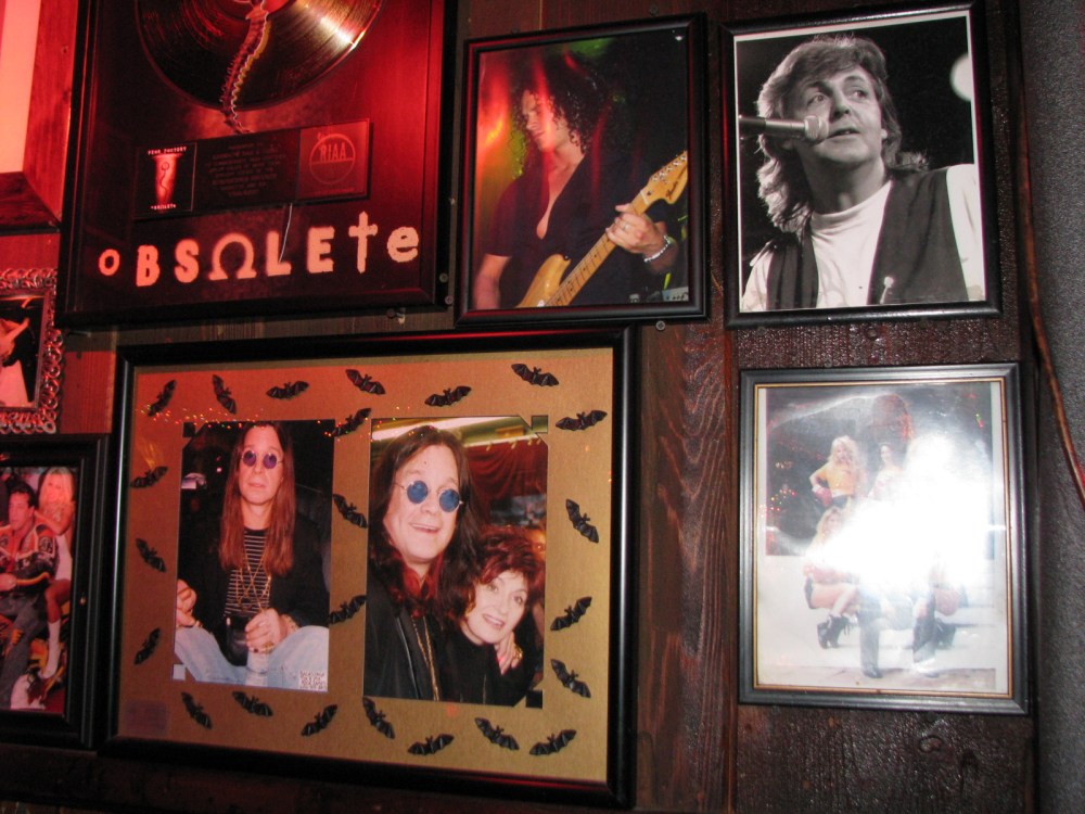 Ozzy perto do ídolo Paul Macca