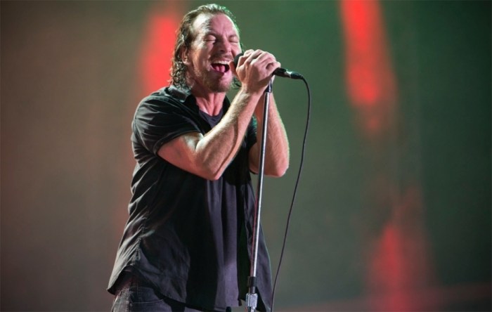 PJ_Lollapalooza2013_EddieVedder