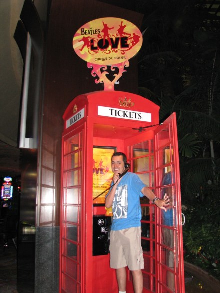 California_Nevada_TheBeatlesLOVE_25