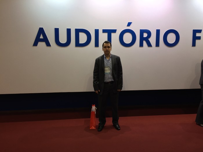 CIAB_BruceDickinson_auditorio